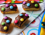 Mini quatre-quarts Nutella et Smarties