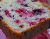 Cake moelleux aux fruits rouges