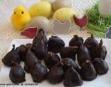 Mini-figues sèches farcies aux noix et enrobées de chocolat