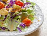 5 trucs qui croquent à rajouter dans une simple salade verte