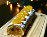 Bûche de Noël sans sucre à la confiture d'abricot