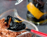 Mousse au chocolat et confit d'olives noires d'Espagne