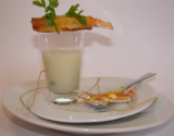 Velouté de céleri et pomme Granny-Smith, et sa langoustine croustillante