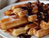 Comment faire des churros avec un gaufrier ? La recette facile et express pour Mardi gras