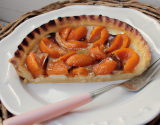 Tarte amandine aux abricots classique