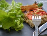 Tarte au thon, tomates et fromage blanc