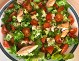 Salade de poulet aux tomates