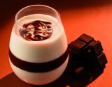 Onctueux fromage blanc et coulis de chocolat