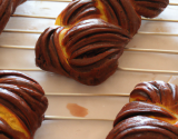 Brioches tressées au chocolat