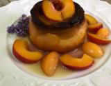 Savarin bourguignon aux pêches