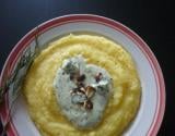 Polenta au Bleu d'Auvergne et aux noisettes