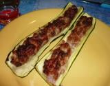 Courgettes farcies aux saucisses