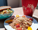 Taboulé au quinoa et sa tartine de hoummous