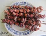 Petites brochettes au porc et au miel