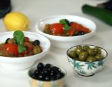 Mélange ensoleillé de légumes aux olives