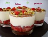 Trifle de fraises et crème aux pistaches