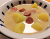 Soupe de pommes de terre à la saucisse