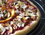 Pizza sucrée aux fruits de saison