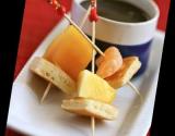 Fondue Banania aux fruits d'hiver et blinis