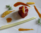 Sashimi&#x20;de&#x20;thon&#x20;au&#x20;miel&#x20;et&#x20;citronnelle