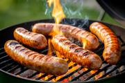 Barbecue : Un Meilleur Ouvrier de France dévoile son astuce pour réussir à tous les coups la cuisson des saucisses