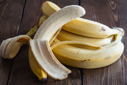 Est-ce une bonne idée de manger une banane par jour ? Cette nutritionniste nous répond