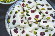 Il fait trop chaud ? Tester ces barres glacées au yaourt ultra faciles à faire maison