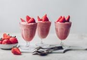 “Regardez-moi cette texture ! ” : Laurent Mariotte vous partage son dessert idéal avec les fraises de saison
