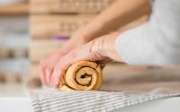 Pour vos gâteaux roulés à la place de la génoise, Christophe Michalak livre sa recette de biscuit façon pâte à choux