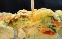 Frittata aux courgettes, tomate et fromage