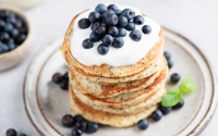 Cette recette de pancakes aux graines de chia va vous permettre d’en manger autrement tout en profitant de leurs bienfaits