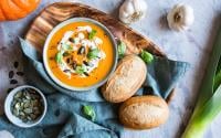 “Avec quelques croûtons, un régal !” : cette soupe butternut poireaux sera parfaite pour vous réchauffer cet automne