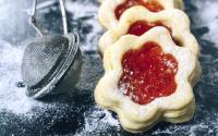 6 biscuits étoile à laisser au père noël lors de sa tournée