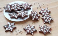 12 biscuits que l'on aime préparer autour de Noël