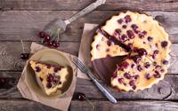 "Cette recette, je l'ai piquée chez Alain Ducasse" : Hélène Darroze partage la recette de clafoutis aux cerises qui fait l'unanimité