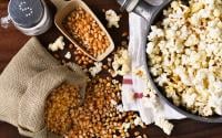 Comment recycler vos sacs à légumes pour faire du pop-corn maison ?