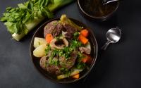 “Un vrai plat à partager” : Philippe Etchebest vous montre comment faire LE plat parfait pour l’hiver !