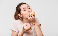 Vous êtes accro au soda ou aux sucreries ? Voici 7 astuces pour se déshabituer plus facilement du goût sucré