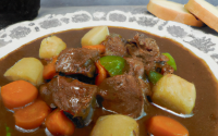 Guinness beef Stew ou bœuf bourguignon irlandais