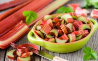 Voici 5 bonnes raisons de manger plus souvent de la rhubarbe