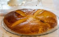 Connaissez-vous la pompe aux grattons, cette recette régionale méconnue va devenir votre nouvelle obsession à l’apéro