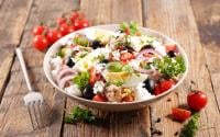 Comment faire pour qu'une salade de riz ne colle pas ?