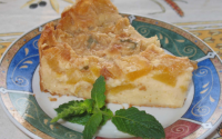 Clafoutis aux pèches marinée à la menthe