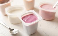 Ce produit laitier qu’on adore le soir pourrait en réalité vous empêcher de dormir