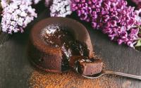 Fondant au chocolat : une diététicienne partage sa recette et son ingrédient secret pour une préparation gourmande mais équilibrée !