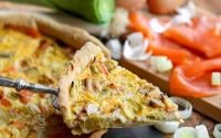 Quiche au saumon fumé et poireaux