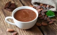 "Un chocolat chaud qui vous ramène direct en enfance" : un ancien candidat de Top Chef partage sa recette réconfortante pour l’hiver !