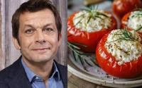 Pour profiter des dernières de la saison, Laurent Mariotte partage une recette originale de tomates farcies sardines-citron