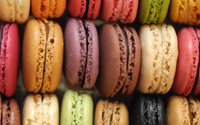 Le macaron : histoire et recette de la plus parisienne des pâtisseries