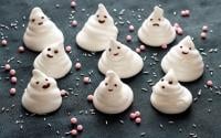 Un dessert qui fait froid dans le dos pour Halloween : les mini-fantômes meringués